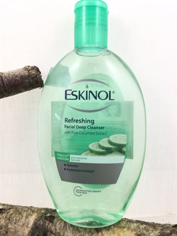 Eskinol with pure Cucamber Extract -  Facial Deep Cleanser 225 Ml (UDSOLGT)