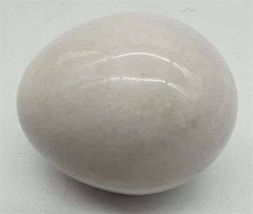 Decoration. Marmor sten æg. omkredsen 14 -16cm